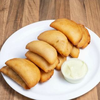 Empanaditas mixtas (6 uds.)