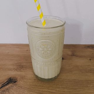 Smoothie de mango con piña y fruta de la pasión (450 ml.)