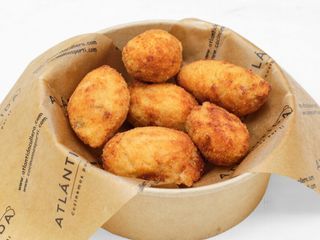 CROQUETAS DE POLLO 6 und.