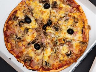 Pizza 4 Estaciones (36 Cm.)