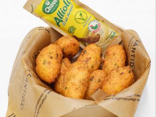 CROQUETAS DE BACALAO 8 und.