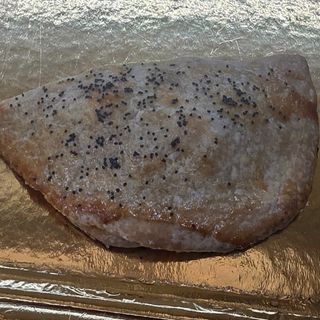 Empanadilla de carne con tomate