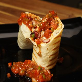 Burrito de cochinita pibil