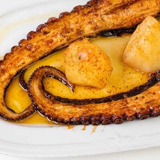 Pulpo a la brasa