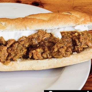 Campero de Carne en Salsa