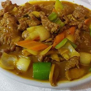 Ternera Con Salsa Al Curry 