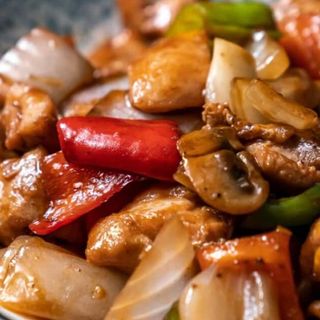 Pollo Con Salsa De Soja