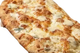 Pinsa 4 formaggi