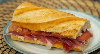 Bocadillo de jamón serrano