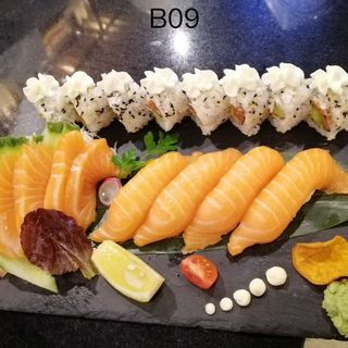 B09. Bandeja (16 piezas)