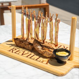 Tendedero De Anchoas Revilla En Mantequilla Ecológica