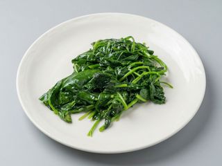 Espinacas Salteadas