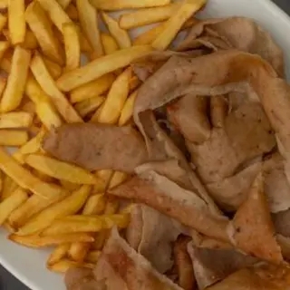 Ración De Snack Patatas Con Carne (Pequeño)