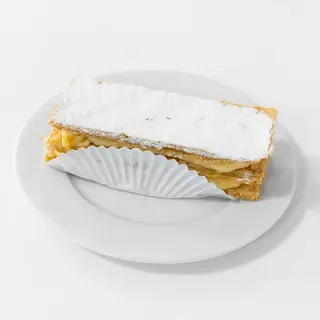 Milhojas De Crema