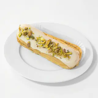 Eclair de pistacho