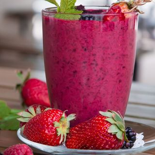 Zumo de frutos rojos