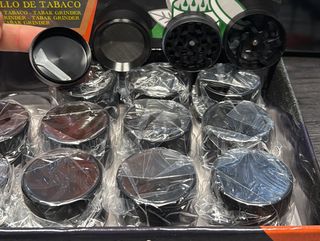 Grinder metálico 4 niveles.