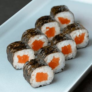 Maki salmón (8 uds)