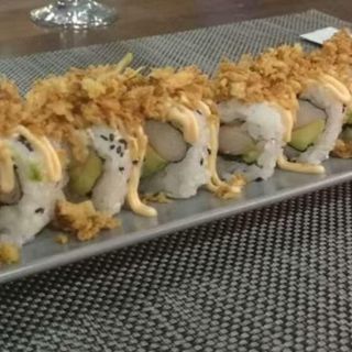 California con  cebolla frita (8 uds)