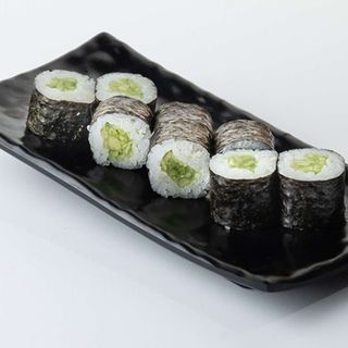 Maki de pepino ( 8uds)
