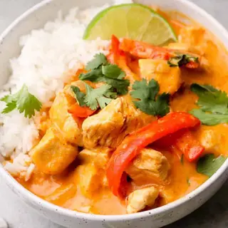 Pollo thai curry
