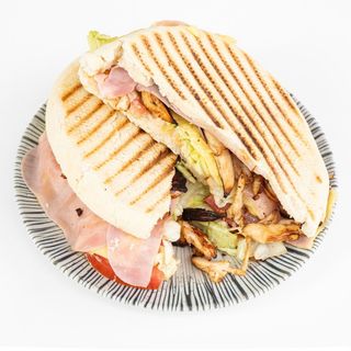 Campero De Bacon Y Queso