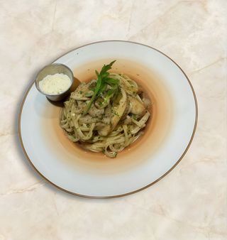 Pasta pollo champiñón