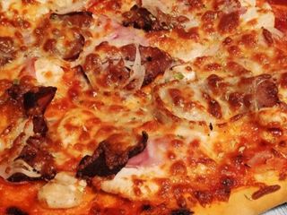 68. PIZZA PINOCHO