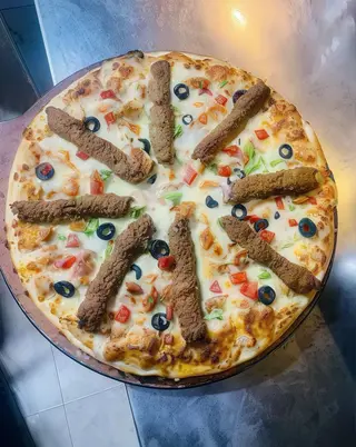 Pizza Seekh Kebab (36 Cm.)