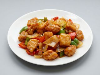 96.Pollo con salsa picante 