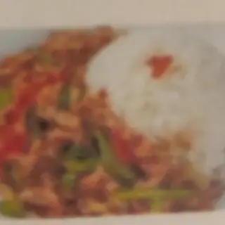 41.Arroz cubierto con lomo de cerdo en salsa YuXiang 