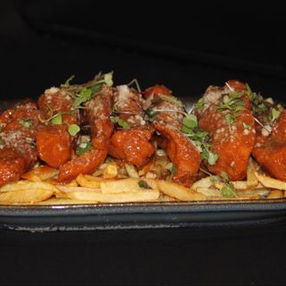 Fingers con dulce de leche y parmesano.