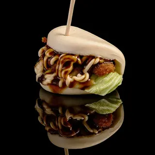 Guao bao con pollo frito