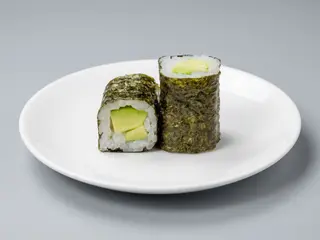 Hosomaki de pepino (6 pzs.)
