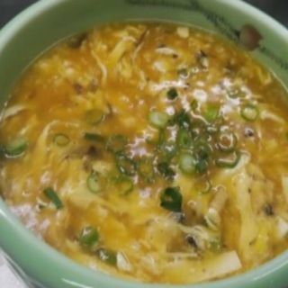 Sopa caliente y amarga