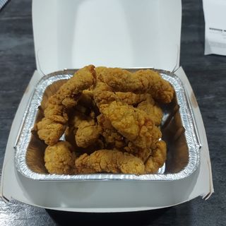 Tiras de pollo al curry