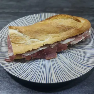 Bocadillo jamón ibérico 