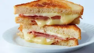 Sándwich De Jamón Y Queso
