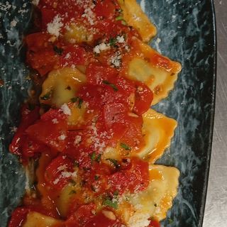 Media Luna de Ricota y Espinacas