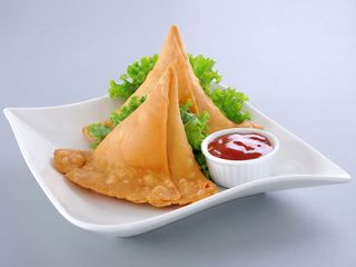 Vegetable samosa