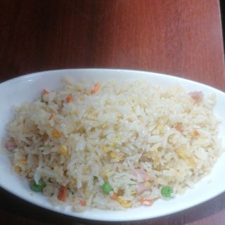 N21Arroz frito con tres delicias