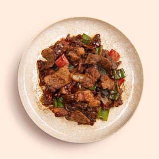 235. Teppanyaki gyuniku en pimienta negra