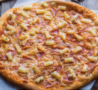 Pizza Hawaiana