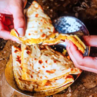 Peshwari naan
