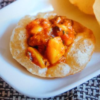 Aloo puri