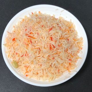 Arroz frito con azafrán