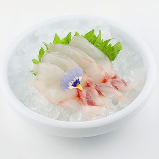 Sashimi Suzuki 4pzs.