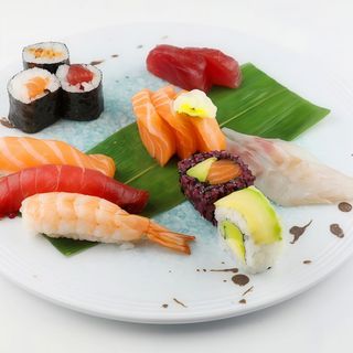Sushi Mixto 12pzs.