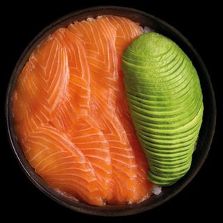 Salmón aguacate don
