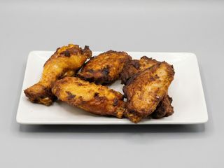 Tapa de alitas de pollo (6 uds.)